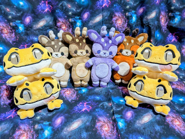 Deer and Geckos